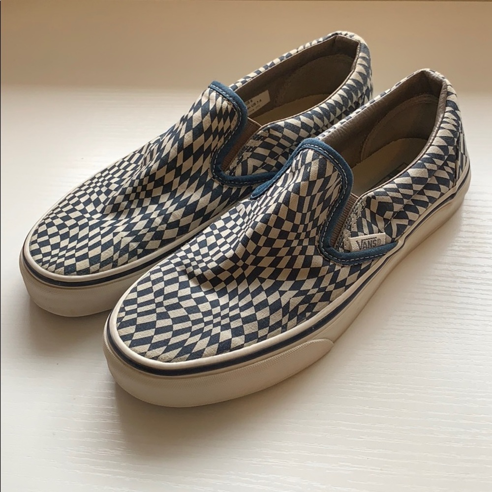 Funky slip-on Vans